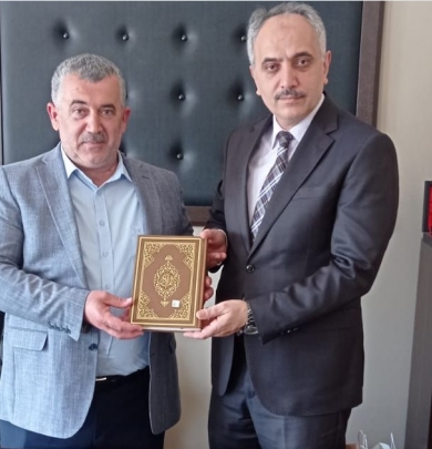 Amasya İl Müftüsü Hamza BAYRAM, Belediye Başkanımız Cihan DEMİR’i makamında ziyaret etti.