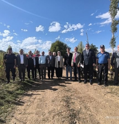Belediye Başkanımız Cihan DEMİR, İlçemizde düzenlenen Kenevir Hasat Programına katıldı.