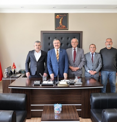 Merzifon Belediye Başkanı Alp KARGI'dan Belediye Başkanımıza Ziyaret.