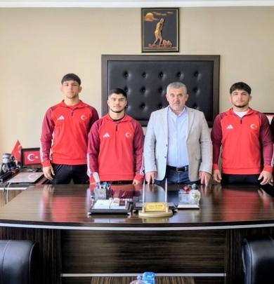 Milli Sporcularımızdan Belediye Başkanımız Cihan DEMİR'e Ziyaret.