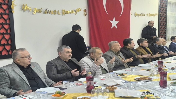 Belediye Başkanımız Cihan DEMİR, Göynücek Belediye Başkanlığı tarafından düzenlenen iftar programına katıldı.