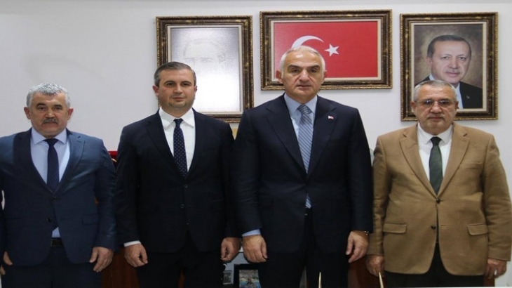 Belediye Başkanımız Cihan DEMİR, Kültür ve Turizm Bakanımız Sayın Mehmet Nuri ERSOY'un, gerçekleştirdiği programlara eşlik etti.